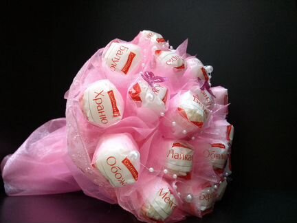 Букеты из конфет и фруктов