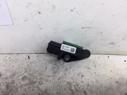 Датчик удара Volkswagen Tiguan 2.0 tfsi 2011