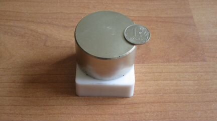 Мощный магнит неодимовый 50х30см цилиндр