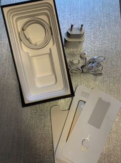 Apple iPhone 11 Pro Max 512 Темно-зеленый