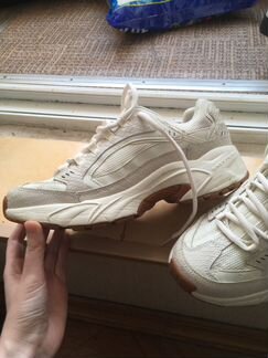 Кроссовки Skechers белые
