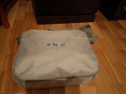 Стульчик для кормления в путешествиях