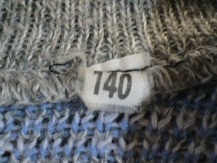 Свитер 140 рост акрил б/у на полную девочку