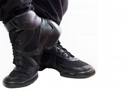 Кроссовки для современного танца