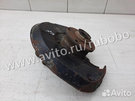 Кулак задний правый Audi Allroad C5 BEL 2002