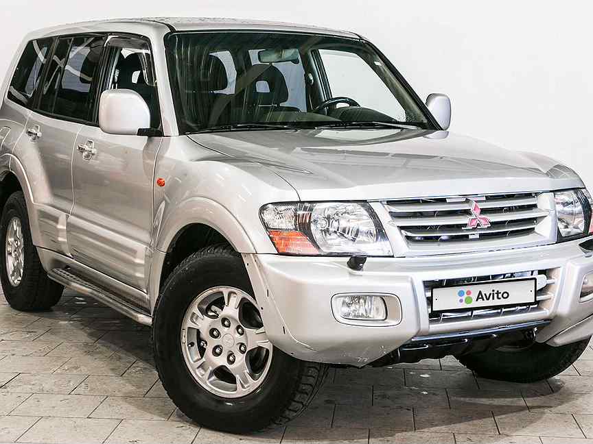 Mitsubishi Pajero III 2002. Митсубиси Паджеро 3 2002. Mitsubishi Pajero 2002.