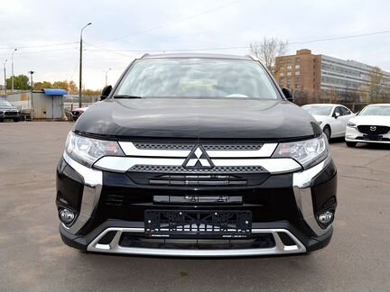 Mitsubishi Outlander 2.4 CVT, 2020