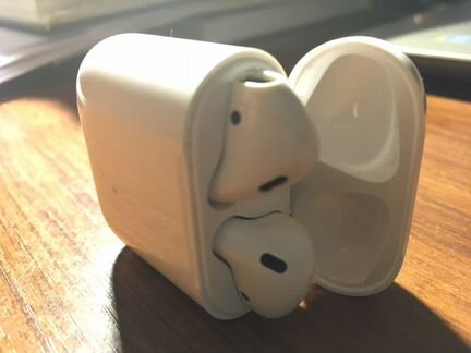 Беспроводные наушники apple airpods оригинал