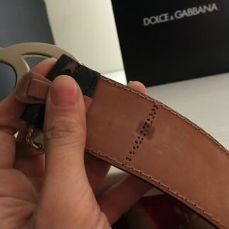 Лаковый коричневый ремень Gabbana