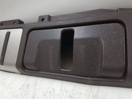 Накладка замка багажника Lexus Rx 4