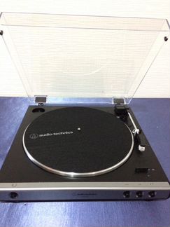 Проигрыватель винила Audio-Technica AT-LP60xusb