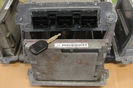 5L8A-12A650-SE Эбу Escape Maverick 5L8A12A650SE