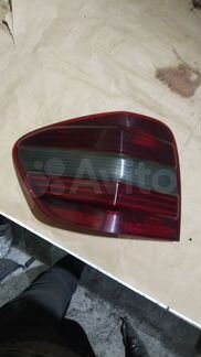 Фонарь правый Mercedes ML W164