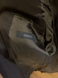 Gucci костюм