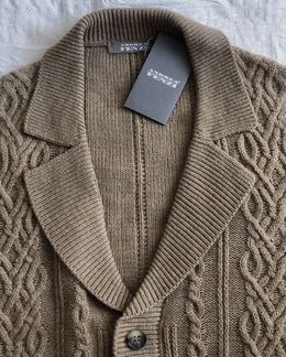 Andrea Fenzi новый теплый кардиган