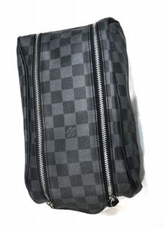 Косметичка / Louis Vuitton / новая