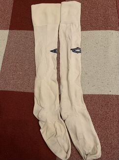 Гетры, перчатки вратарские, щитки футбольные