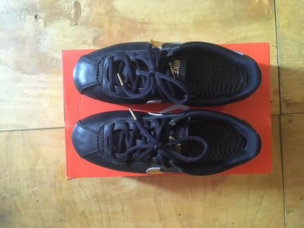 Кроссовки Nike Cortez
