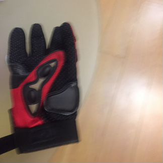 Мотоперчатки