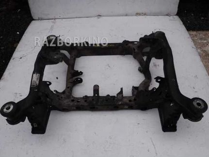 Балка подмоторная (подрамник) Мерседес C292 GLE