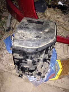 Пежо 308 Короб предохранителей peugeot