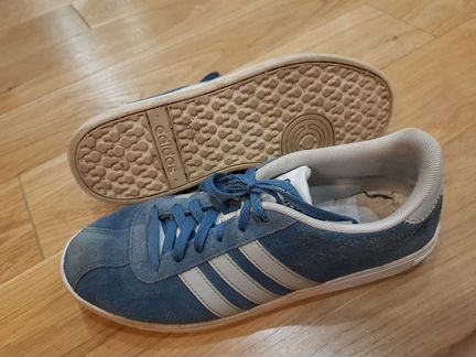 Кроссовки Adidas